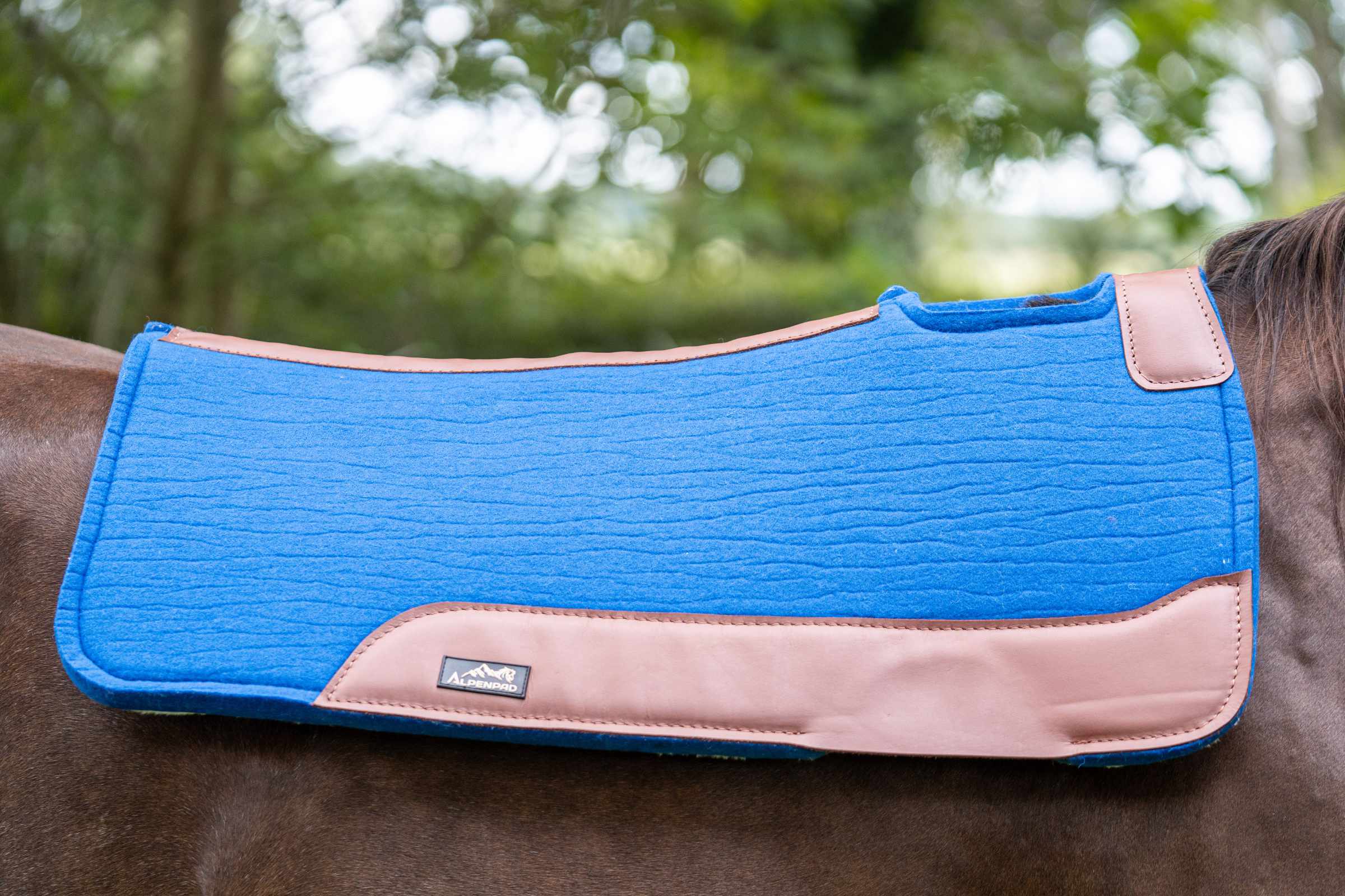 AlpenPad Comfort Line – Square Pad mit Fleeceunterseite / 2 Längen – 17 Farben