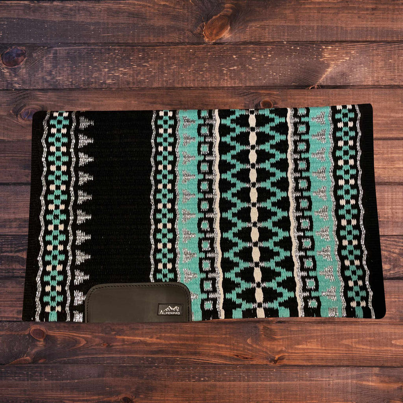 Saddle Pad Western Show Tapis De Selle Western En Laine 100% Nouvelle- Zélande - Personnalisation Possible - Neuf Couverture Show Personnalisable Saddle Pad Western Show Tapis De Selle Western En Laine 100% Nouvelle- Zélande - Personnalisation Possible - Neuf Couverture Show Personnalisable